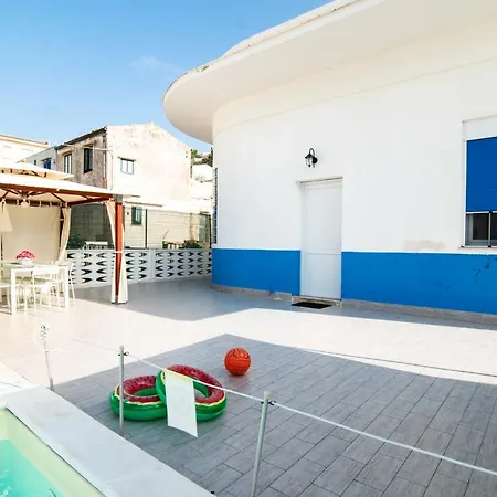 Apartment Seaside Haven: Marina With Pool And Ocean Views