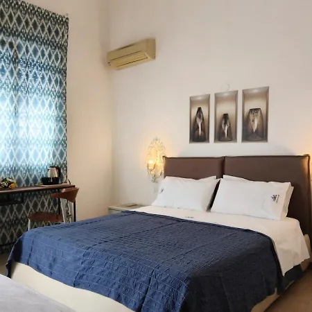 Seaside Haven: Marina With Pool And Ocean Views Alcamo Marina